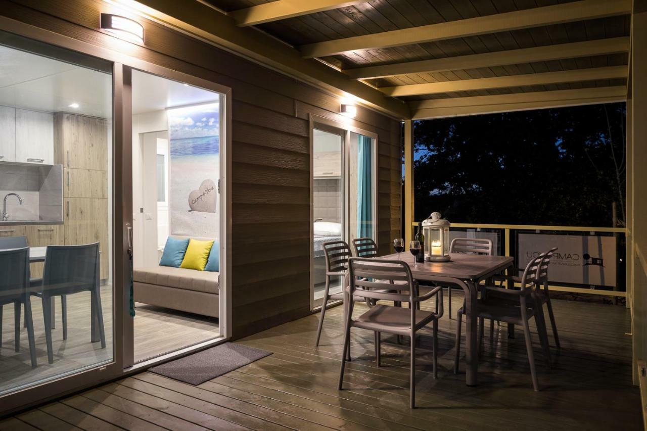 Mobile Homes - Lanterna Premium Camping Resort Tar-Vabriga Buitenkant foto